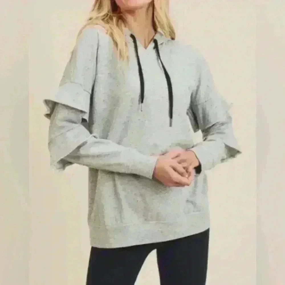 Dotsy's Boutique Hoodie Size S (C14)
